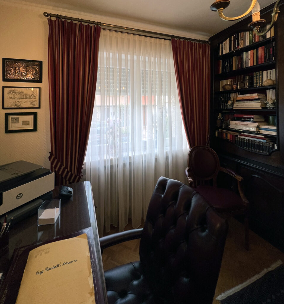 Installations plus classique de rideaux avec embrasses à Pétange